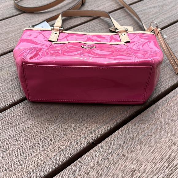 Coach Crossbody Bag 💼 - Picture 4 of 15